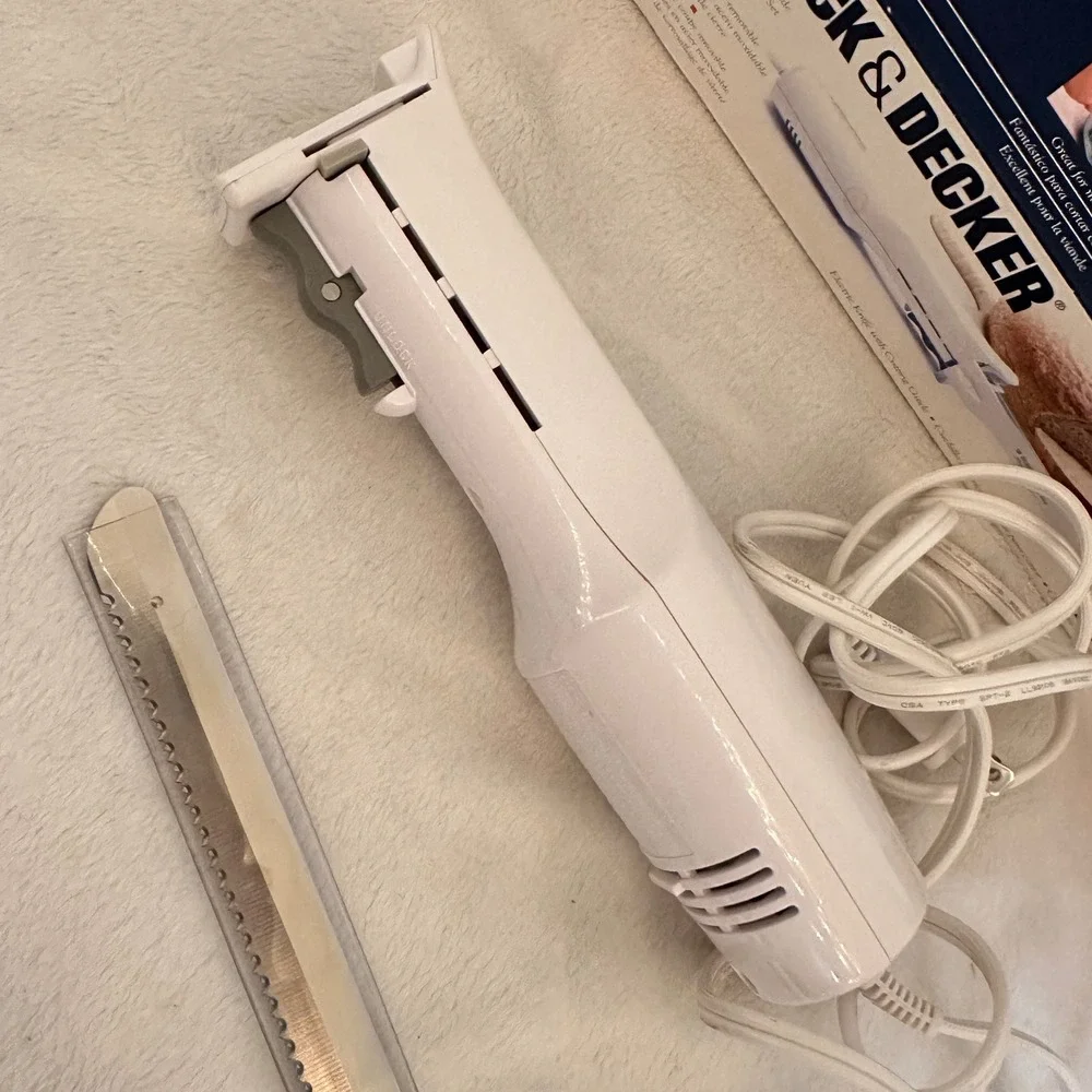 Black & Decker Electric‎ Knife White Excellent Slice Right EK300 No Guide